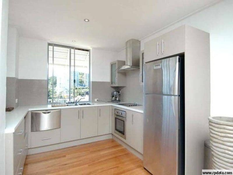 31 Connor Street, BURLEIGH HEADS QLD 4220, Burleigh Heads - Thumbnail 7