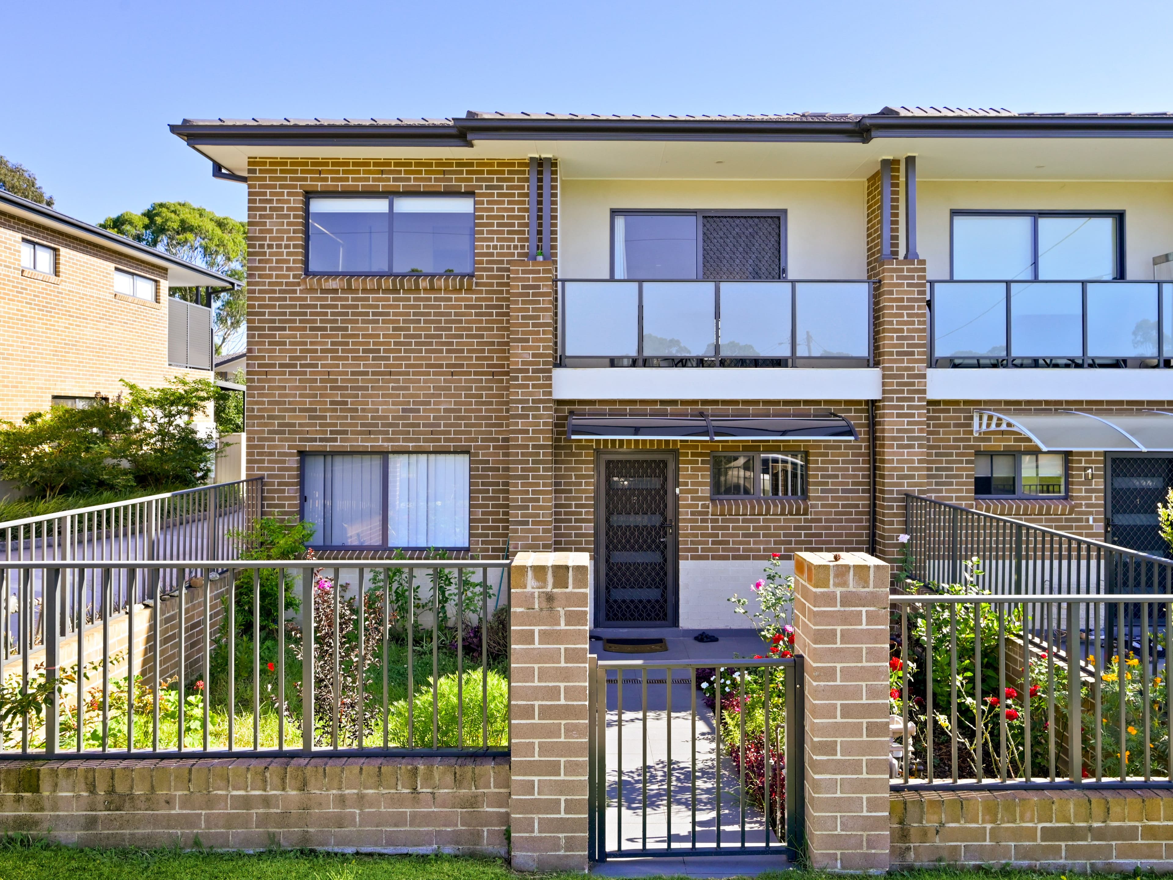 26 Third Avenue, Macquarie Fields NSW 2564, Macquarie Fields - Image 1