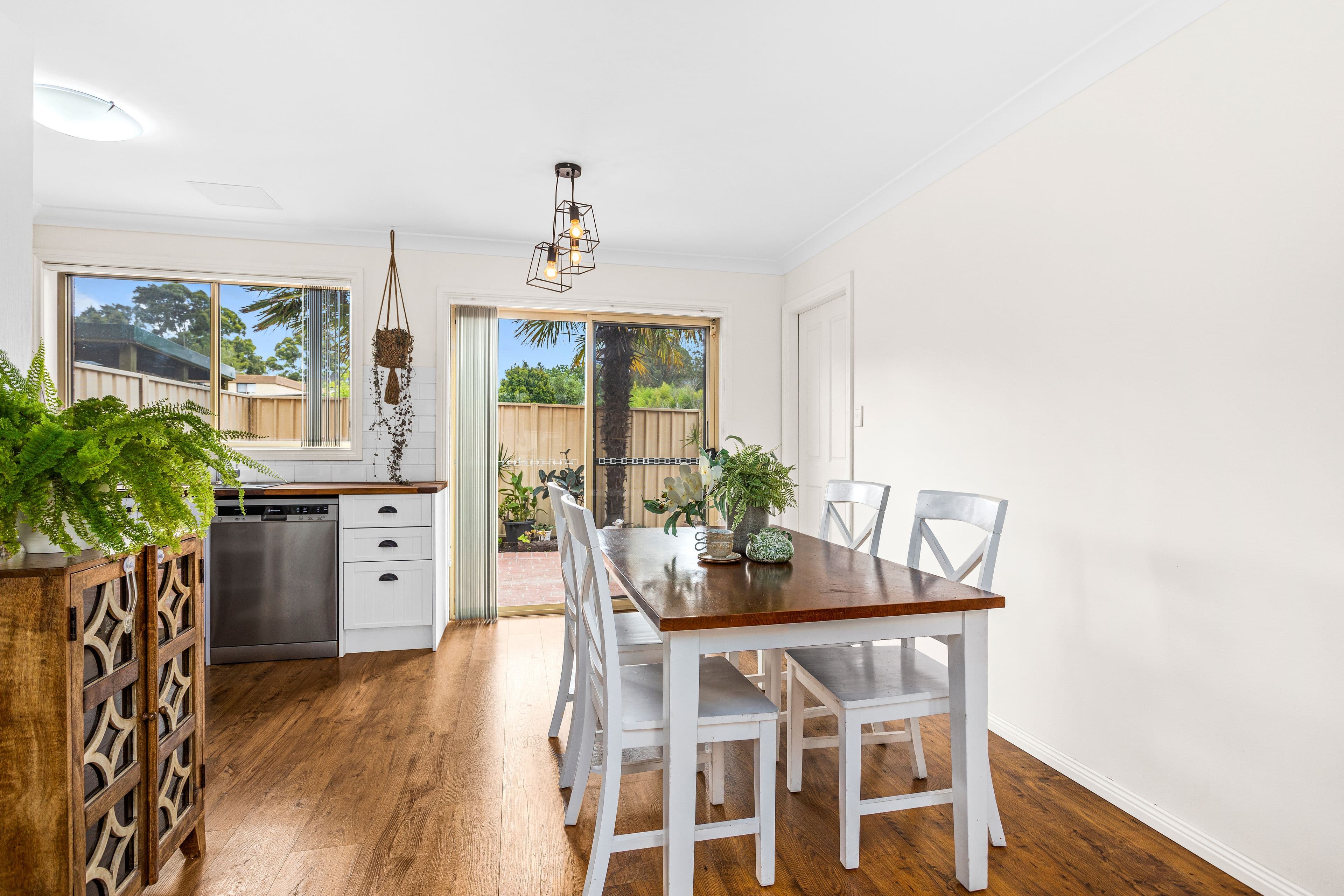 34 Rowland Avenue, Wollongong NSW 2500, Wollongong - Thumbnail 3
