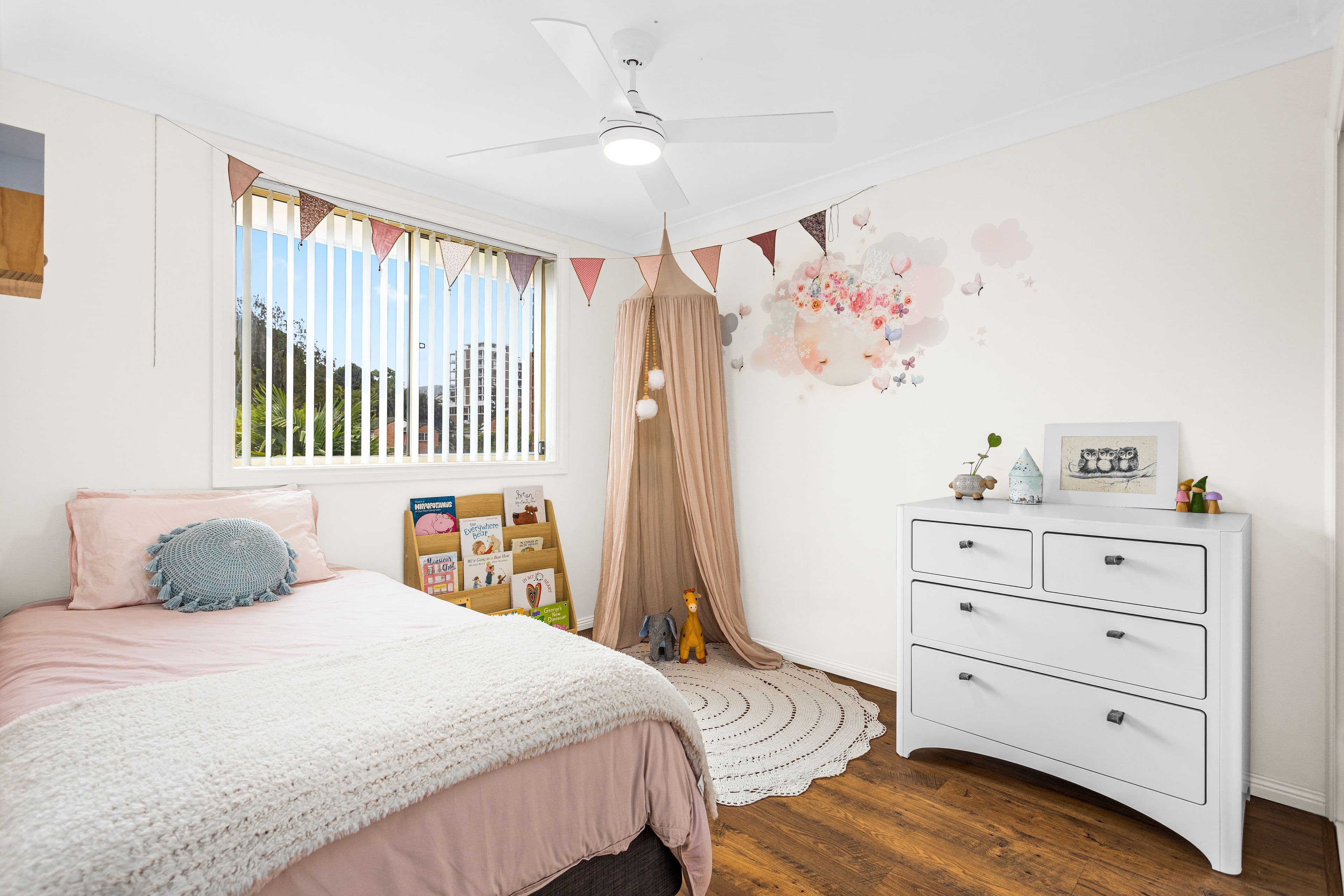 34 Rowland Avenue, Wollongong NSW 2500, Wollongong - Thumbnail 6