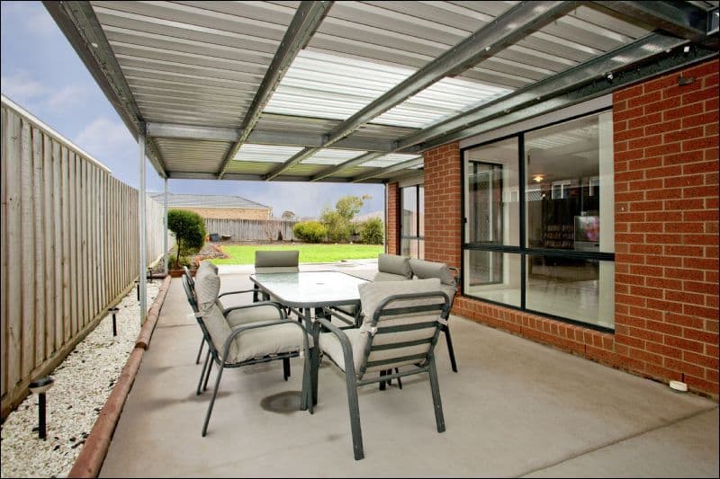 2-4 McCubbin Court, CORIO VIC 3214, Corio - Thumbnail 3