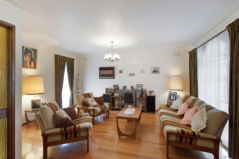 28 Phoenix Drive, WHEELERS HILL VIC 3150, Wheelers Hill - Thumbnail 4