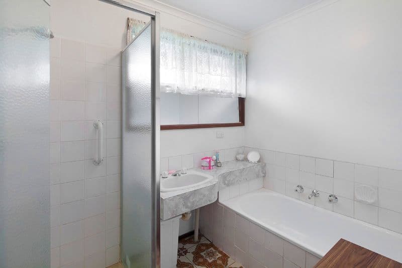 28 Phoenix Drive, WHEELERS HILL VIC 3150, Wheelers Hill - Thumbnail 7
