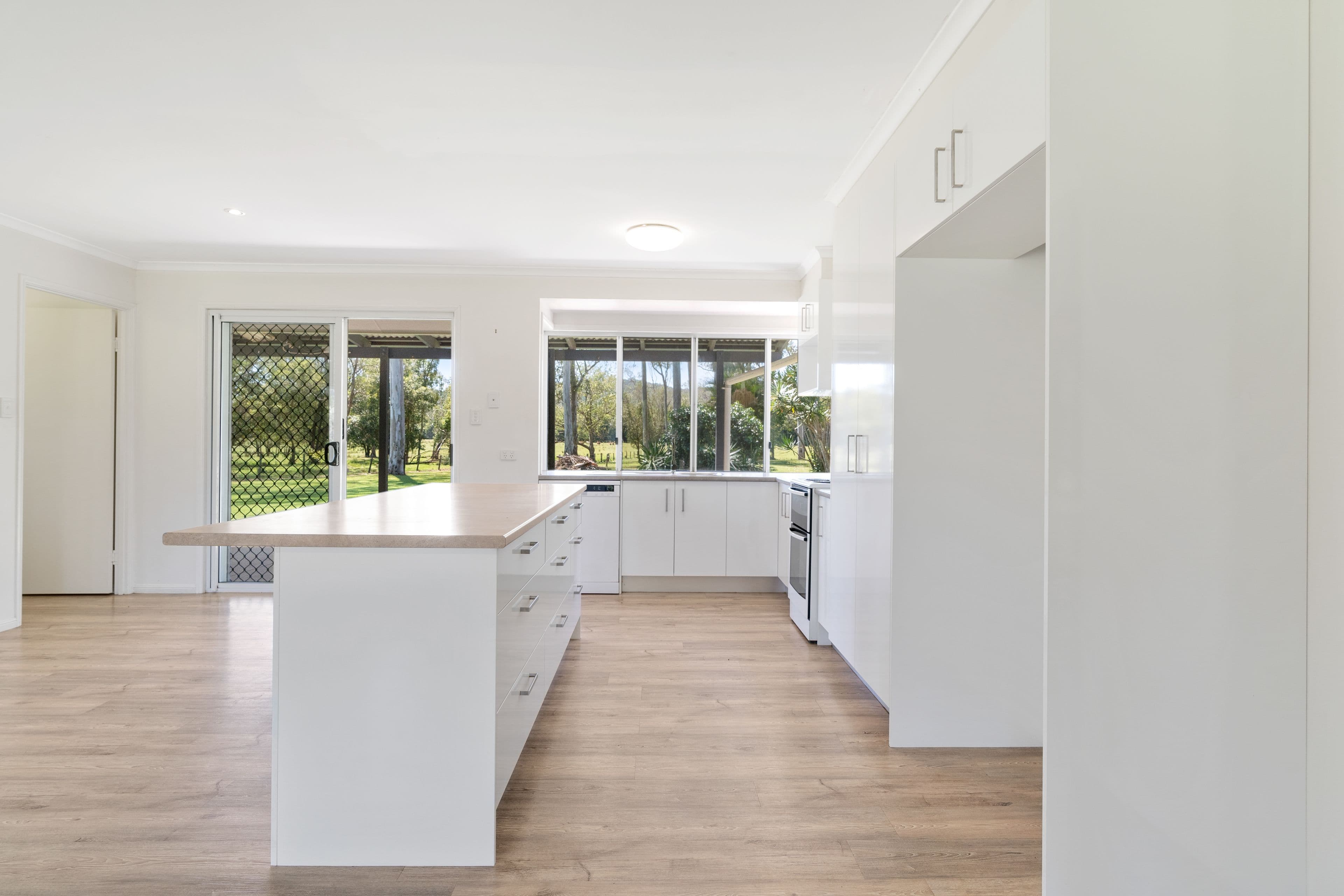 164 Connection Road, Glenview QLD 4553, Glenview - Thumbnail 6