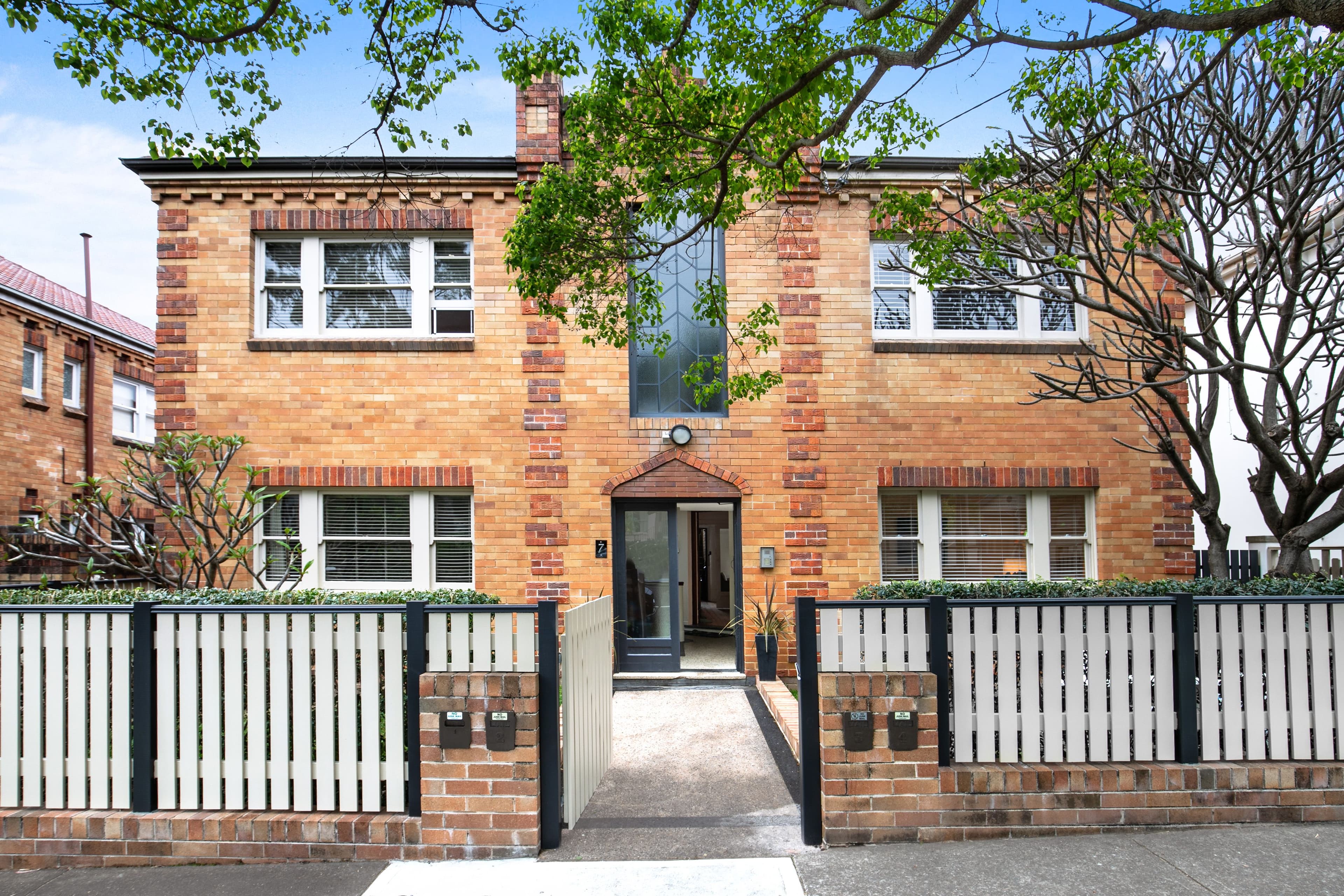 7 Bennett Street, Neutral Bay NSW 2089, Neutral Bay - Thumbnail 2