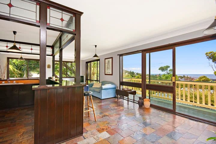 25  Chellowdene Avenue, STANWELL PARK NSW 2508, Stanwell Park - Thumbnail 2