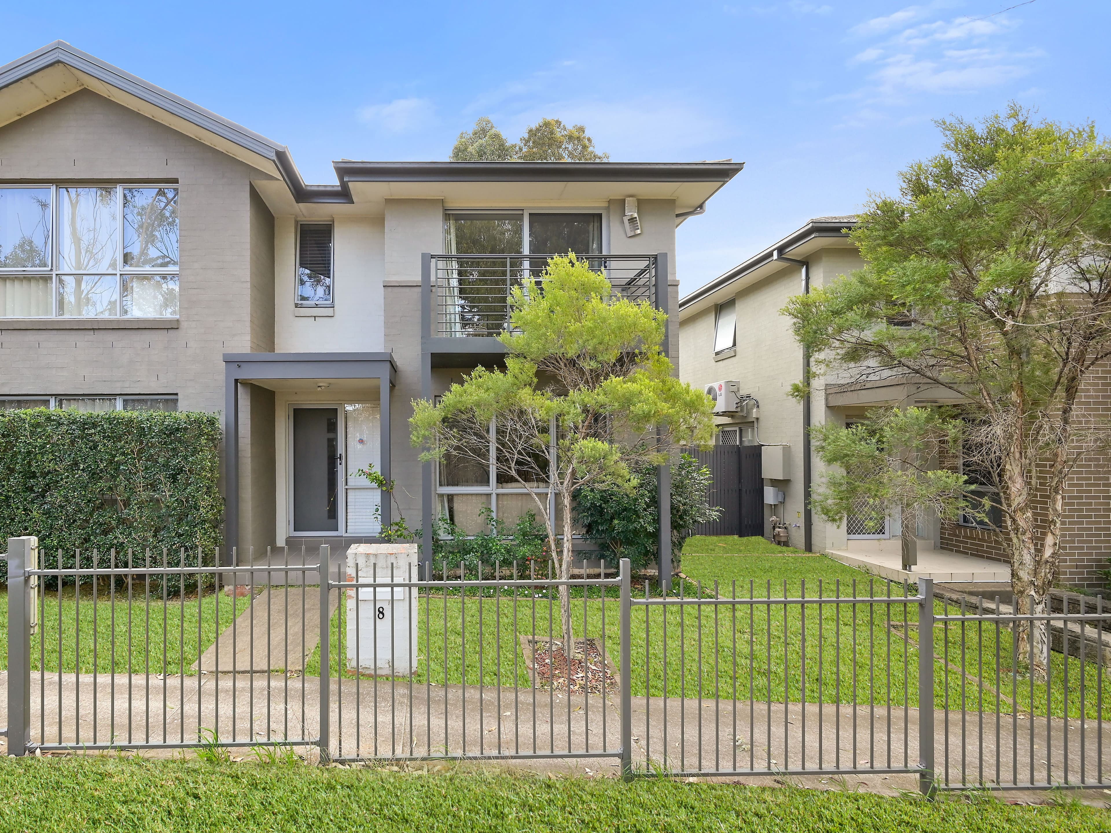 8 Bellona Walk, Glenfield NSW 2167, Glenfield - Image 1