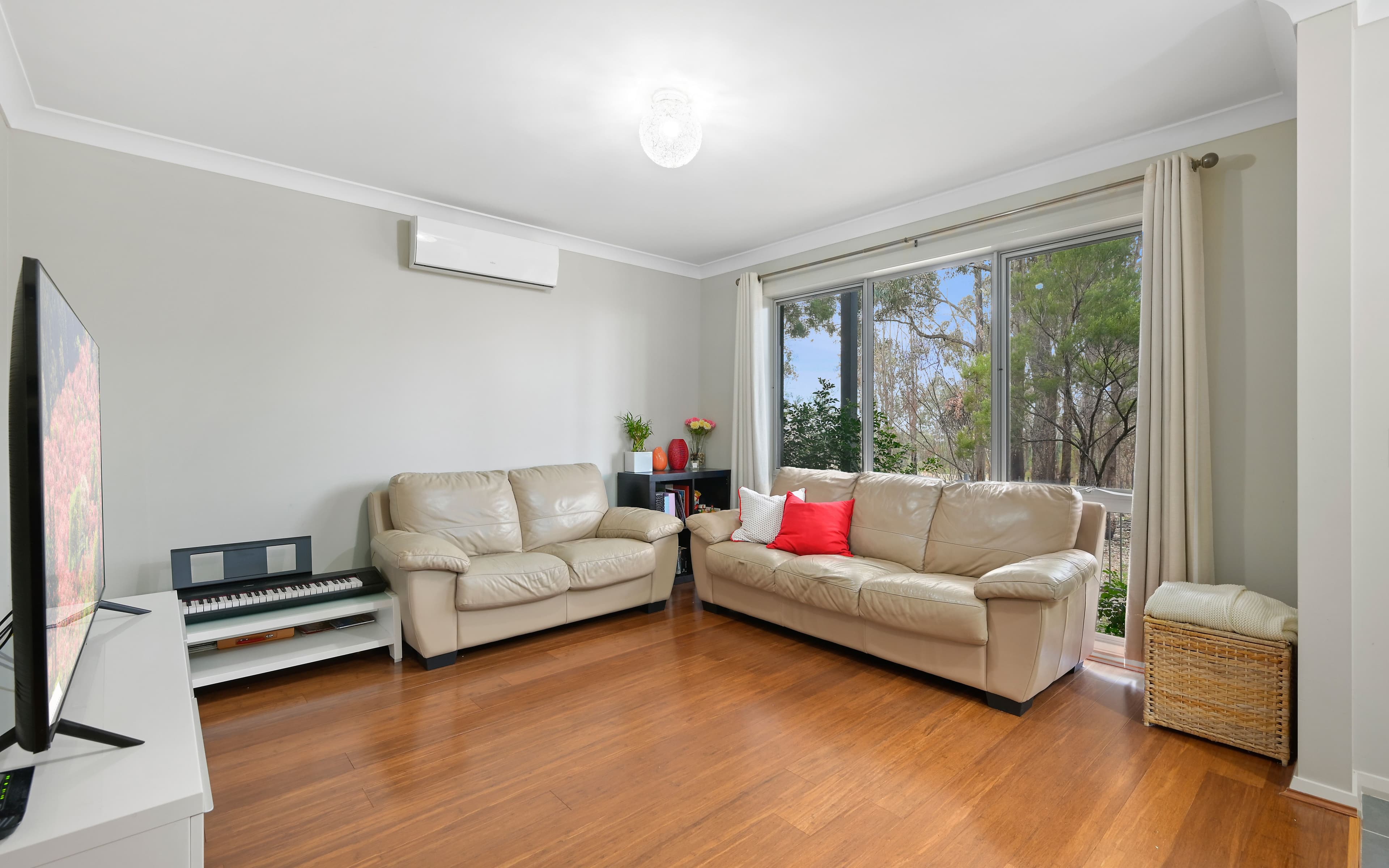 8 Bellona Walk, Glenfield NSW 2167, Glenfield - Thumbnail 2