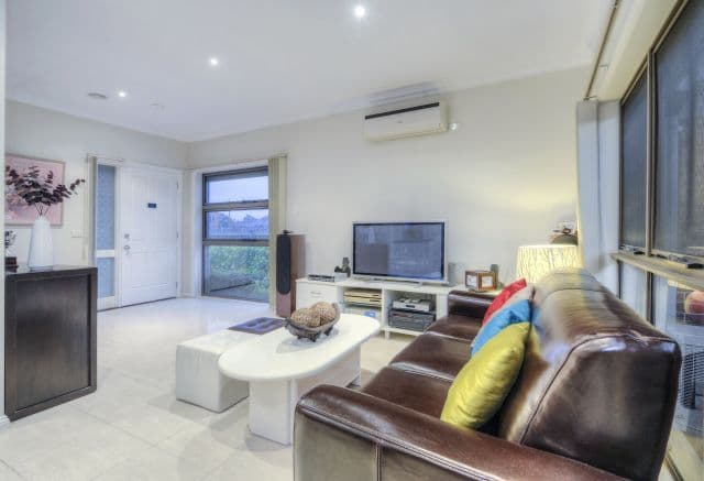 7 Belgrove Street, Preston VIC 3072, Preston - Thumbnail 2