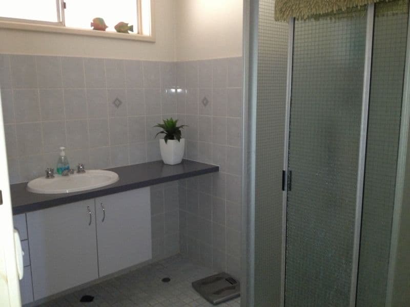 207 Gregory Crescent, DAMPIER WA 6713, Dampier - Thumbnail 3