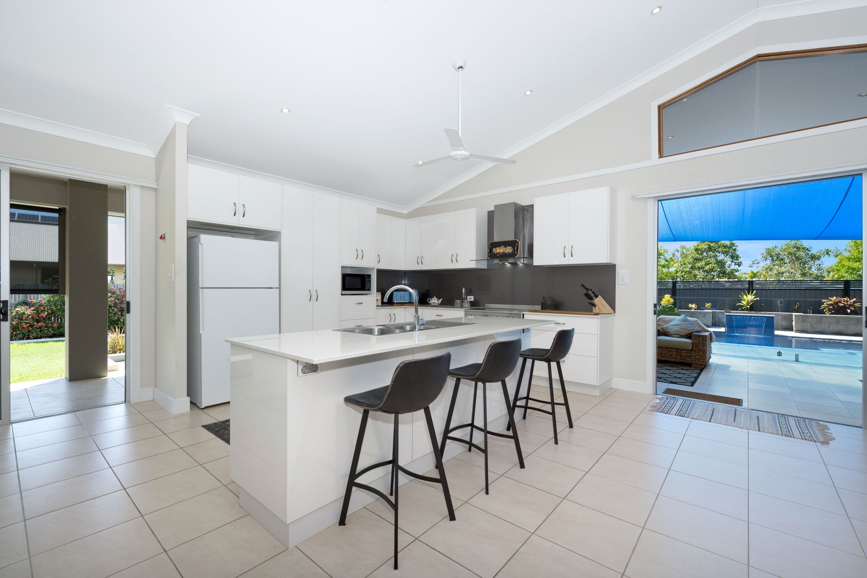 11 Midyim Court, Mount Low QLD 4818, Mount Low - Thumbnail 5
