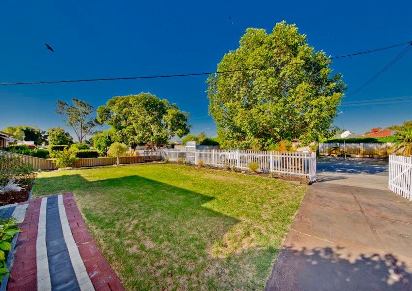 23 Tresidder Road, Lockridge WA 6054, Lockridge - Thumbnail 2