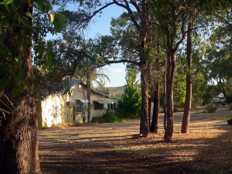 380 Clayton Road, HELENA VALLEY WA 6056, Helena Valley - Thumbnail 2