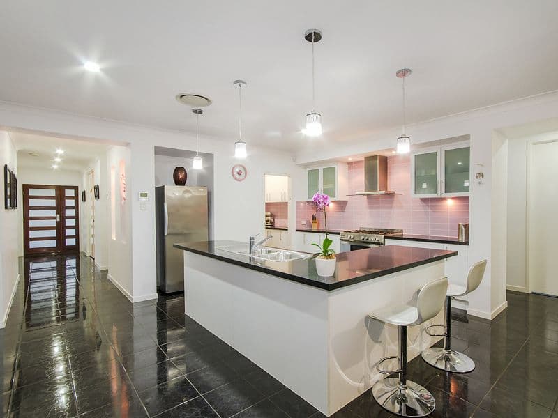 61 Rushcutter Avenue, Oxenford QLD 4210, Oxenford - Thumbnail 4