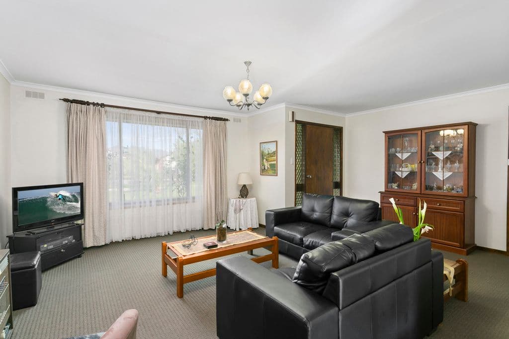 27 Knott Street, Safety Beach VIC 3936, Safety Beach - Thumbnail 2