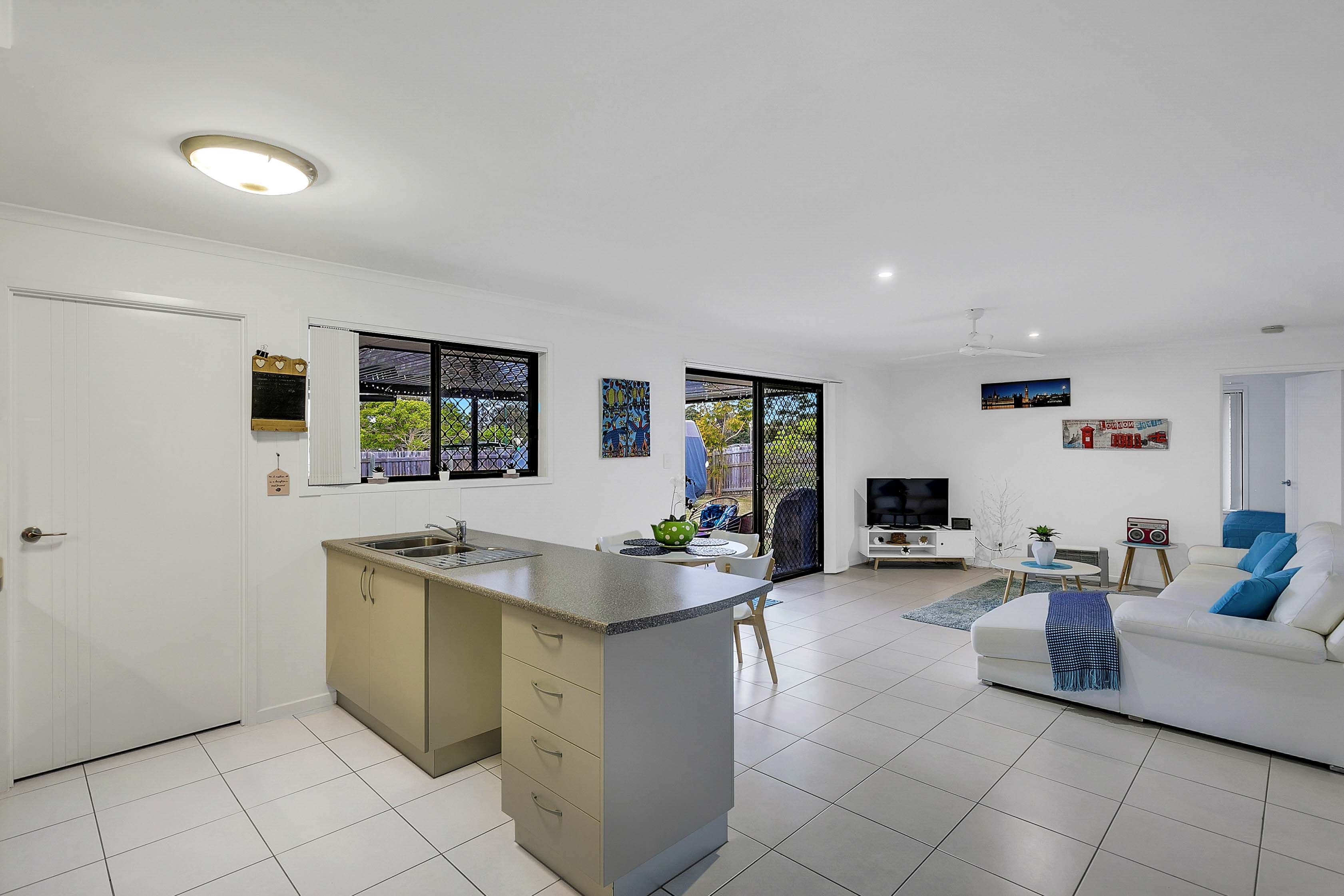 2 Shearwater Street, Kawungan QLD 4655, Kawungan - Thumbnail 3
