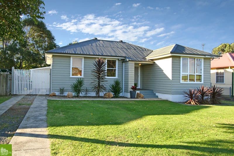36 Graham Street, UNANDERRA NSW 2526, Unanderra - Image 1