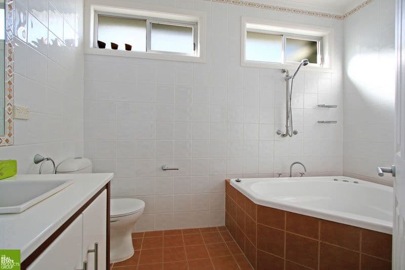 36 Graham Street, UNANDERRA NSW 2526, Unanderra - Thumbnail 5