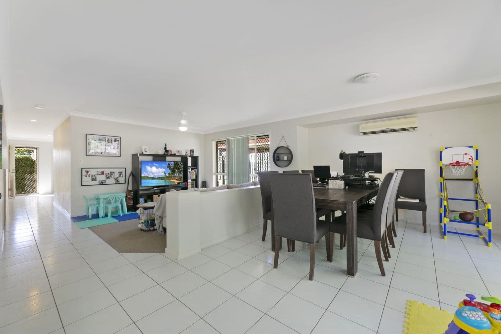 30 Swanton Drive, Mudgeeraba QLD 4213, Mudgeeraba - Thumbnail 3