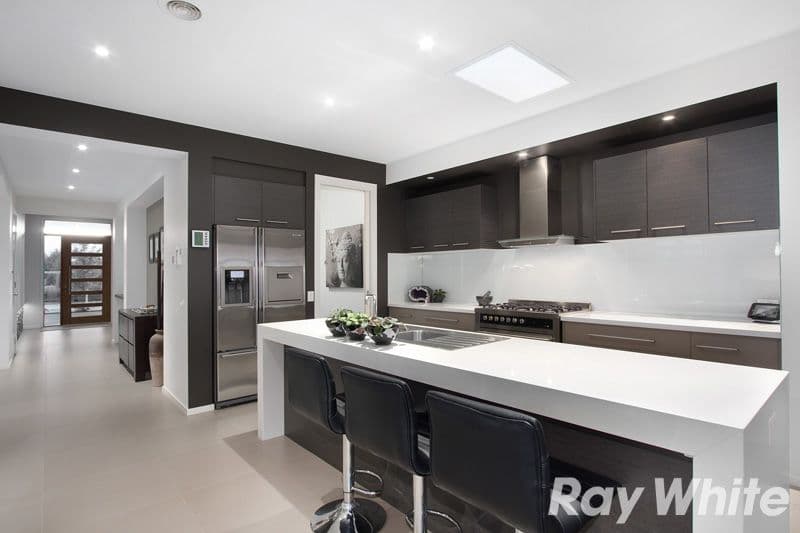 1 Lomandra Court, Pakenham VIC 3810, Pakenham - Thumbnail 7