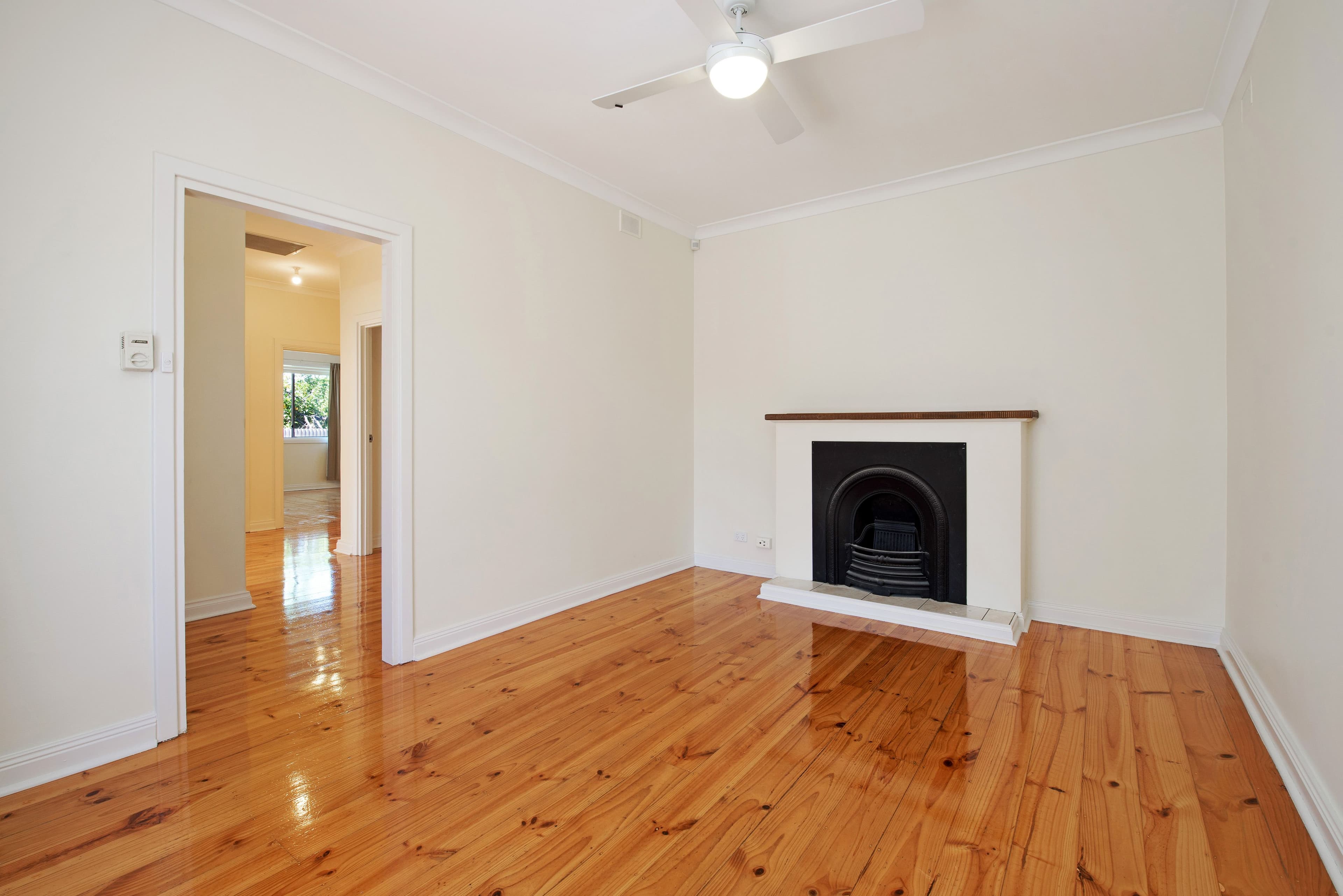 206 Findon Road, Findon SA 5023, Findon - Thumbnail 3