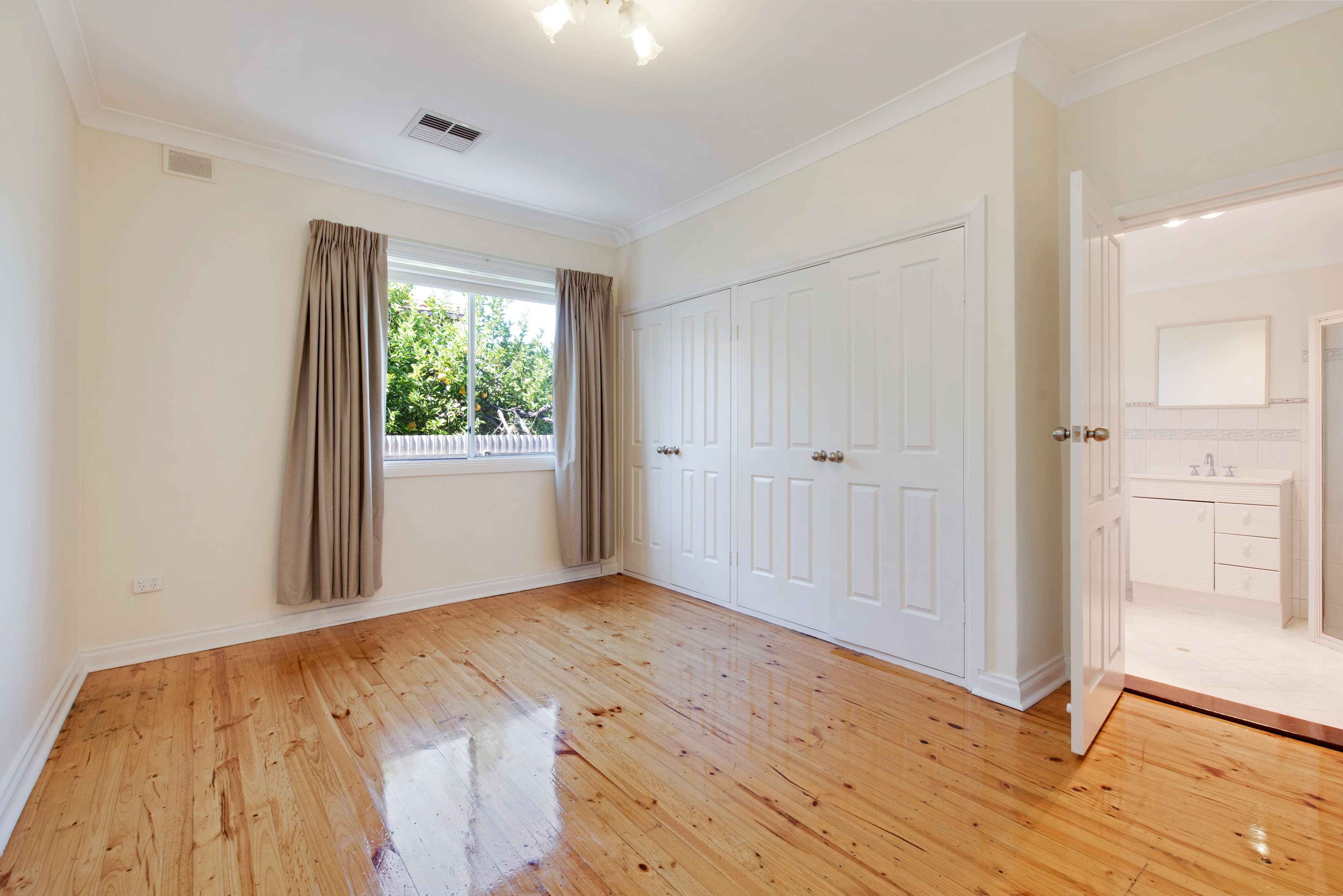 206 Findon Road, Findon SA 5023, Findon - Thumbnail 6