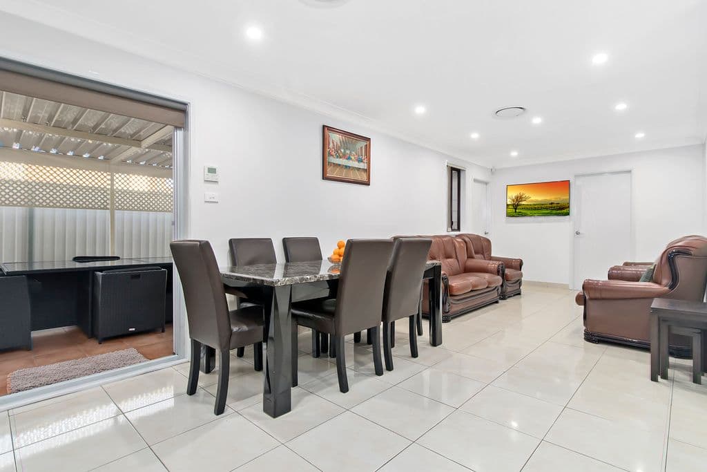 152 Quarry Road, Bossley Park - Thumbnail 4