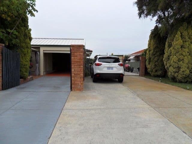 1 Bahama Place, SAFETY BAY WA 6169, Safety Bay - Thumbnail 4
