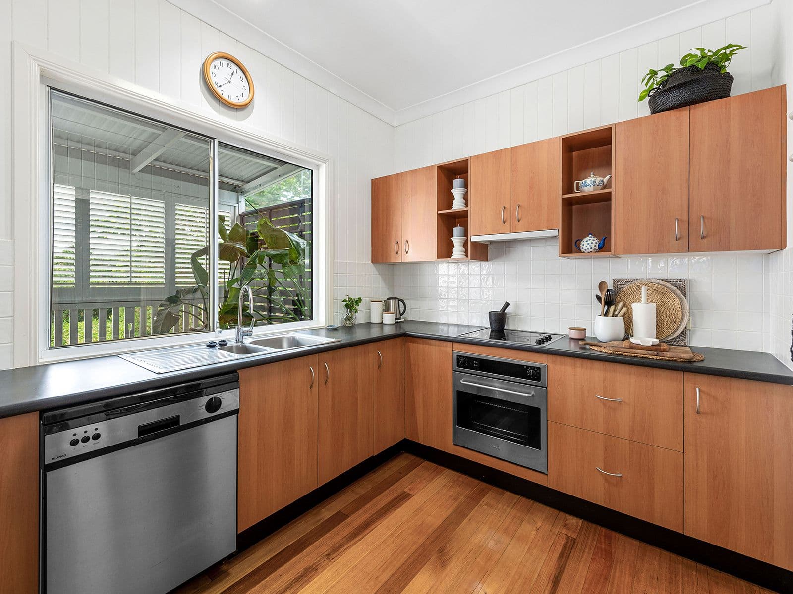 158 Strong Avenue, Graceville QLD 4075, Graceville - Thumbnail 5