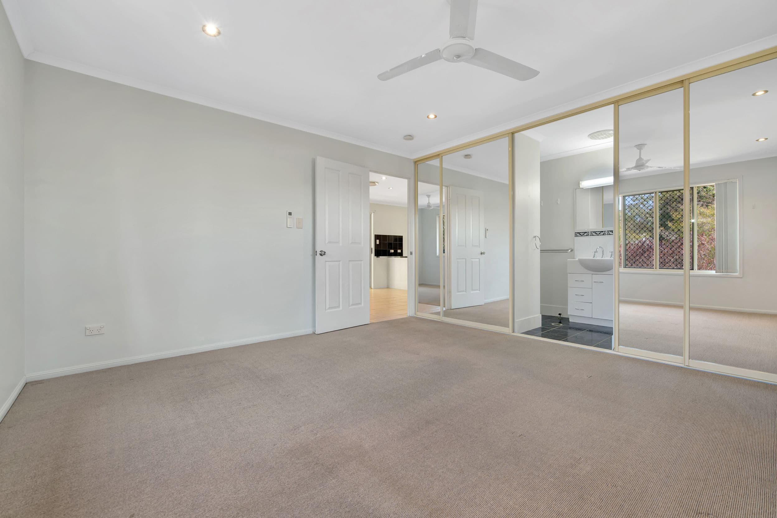 10 Deborah Street, Glen Eden QLD 4680, Glen Eden - Thumbnail 7