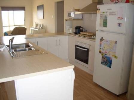 59 Captain Hutchinson Drive, POINT TURTON SA 5575, Point Turton - Thumbnail 5