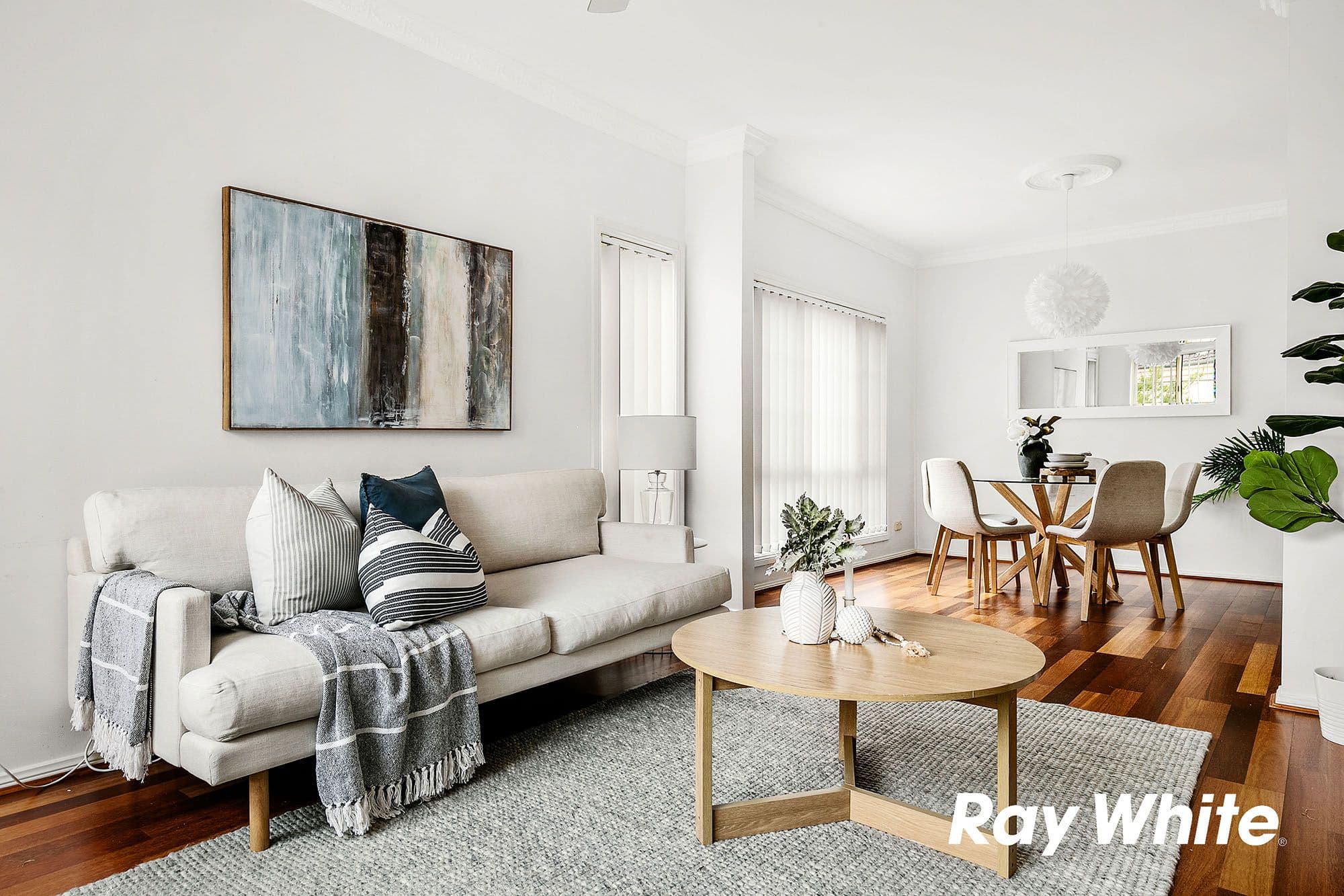 38 Kingussie Avenue, Castle Hill - Image 1