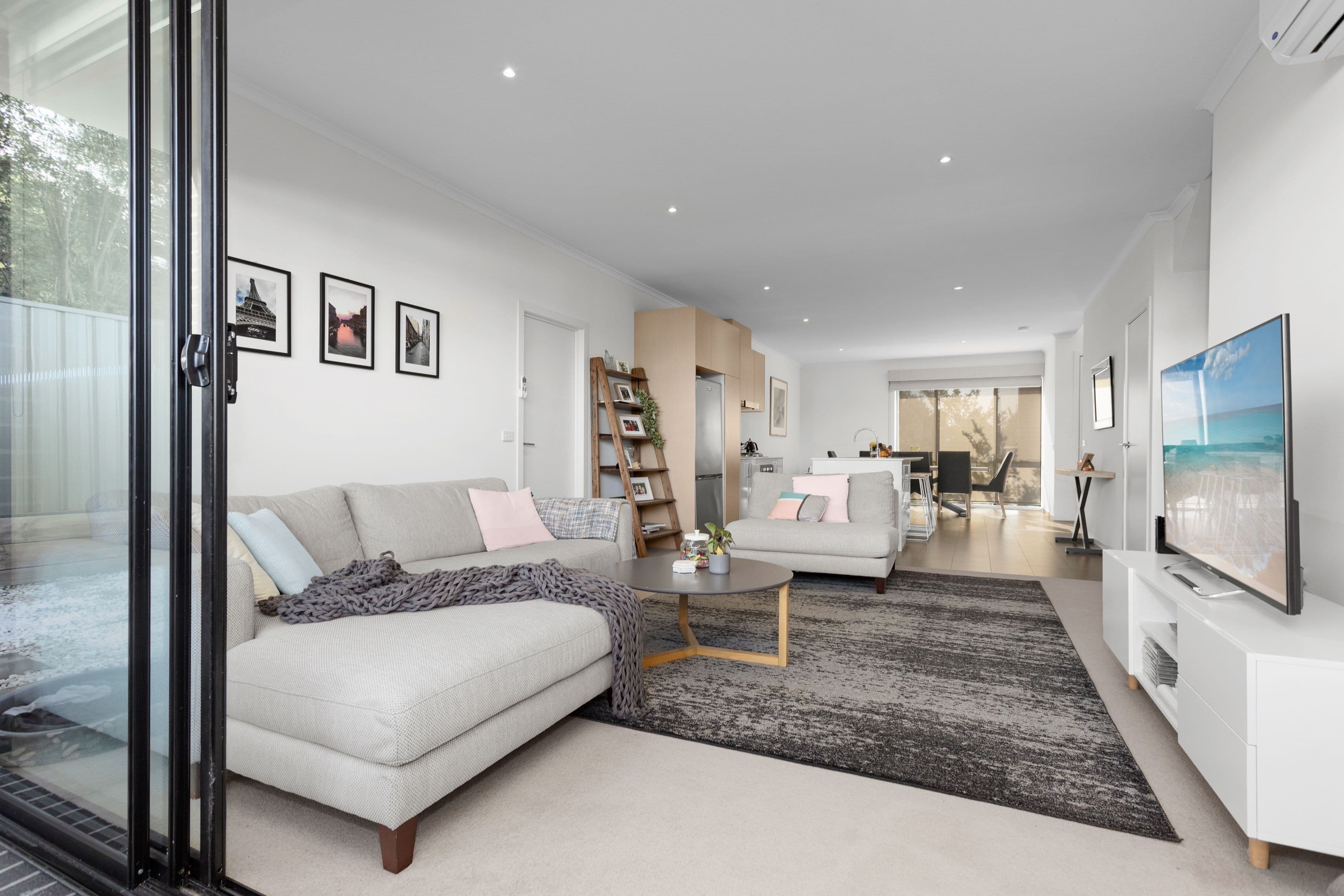 3 Buttercross Walk, Mernda VIC 3754, Mernda - Thumbnail 3