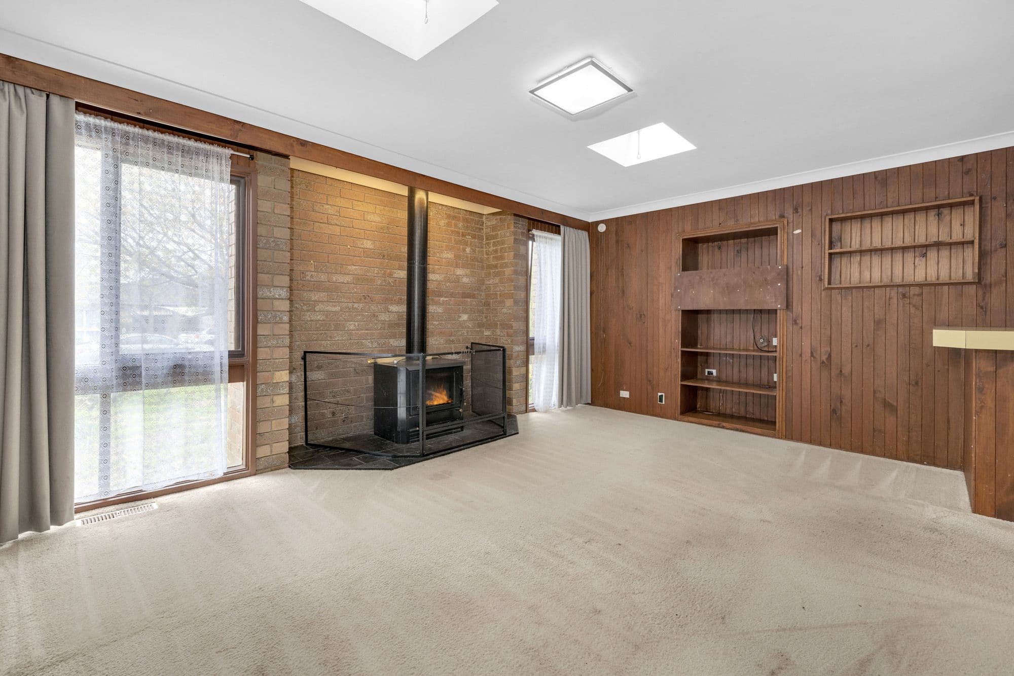 116 Feathertop Drive, Wyndham Vale VIC 3024, Wyndham Vale - Thumbnail 2