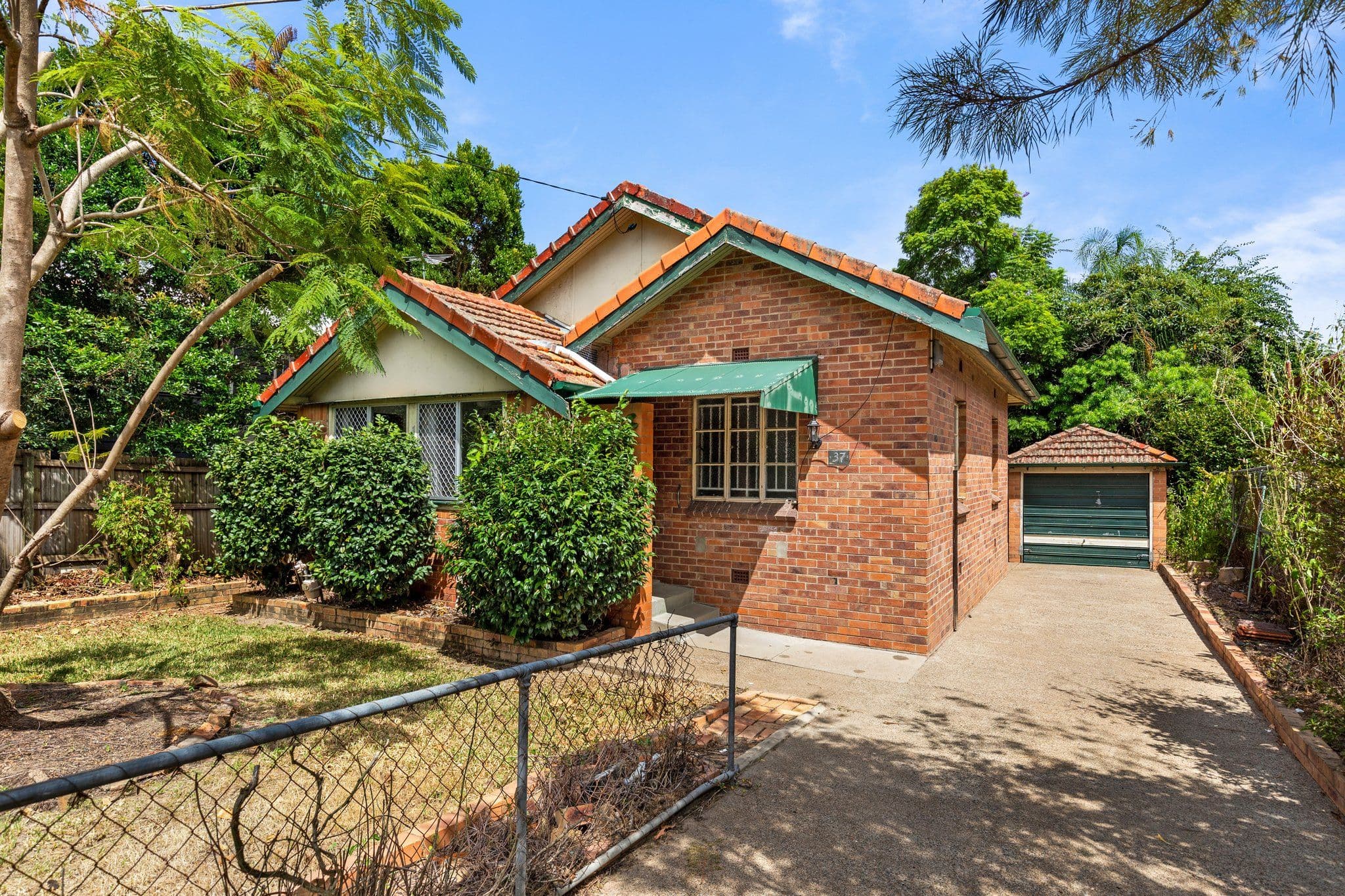 37 Frederick Street, Annerley QLD 4103, Annerley - Image 1