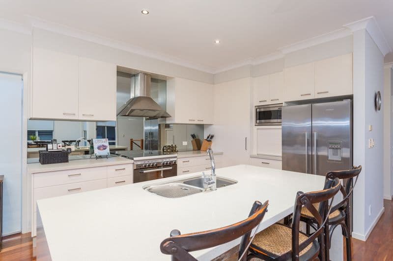 15 Warra Street, Wynnum QLD 4178, Wynnum - Thumbnail 5