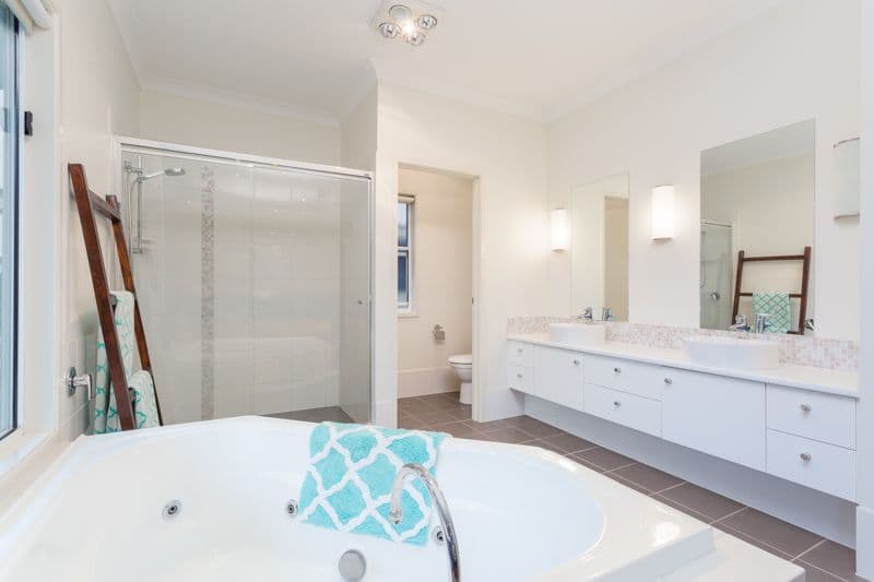 15 Warra Street, Wynnum QLD 4178, Wynnum - Thumbnail 8