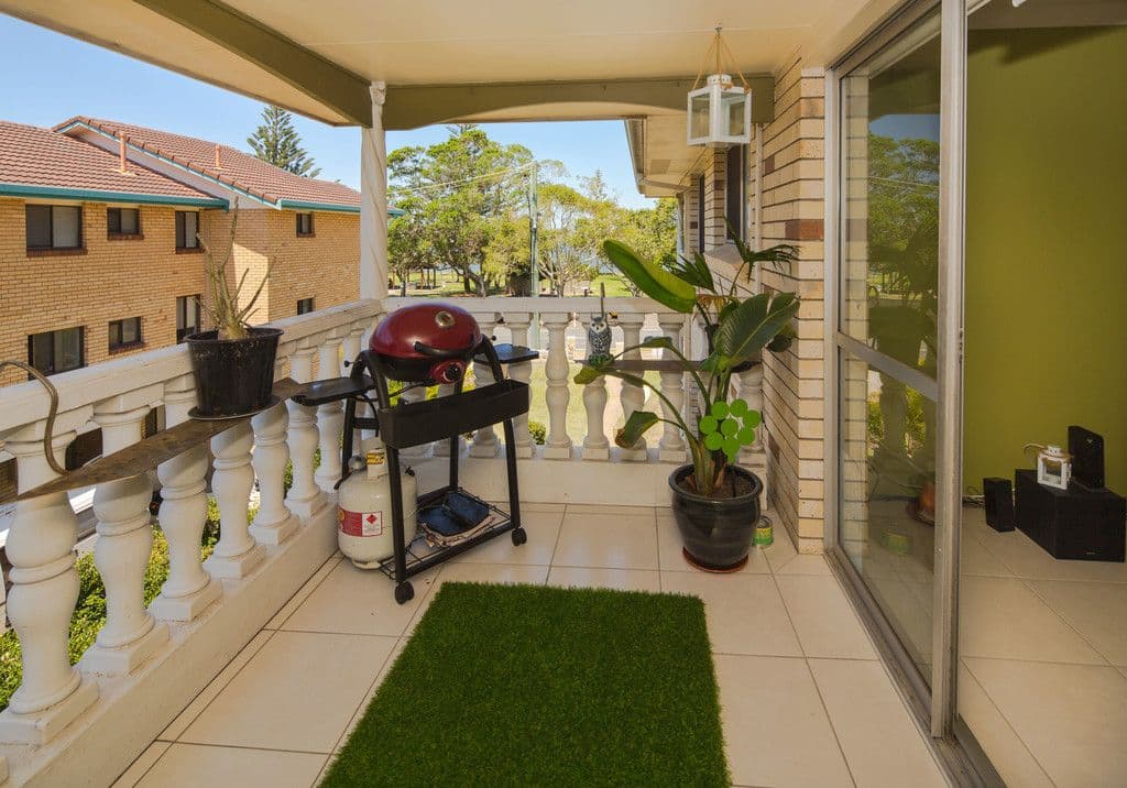 216 Marine Parade, Labrador QLD 4215, Labrador - Thumbnail 4