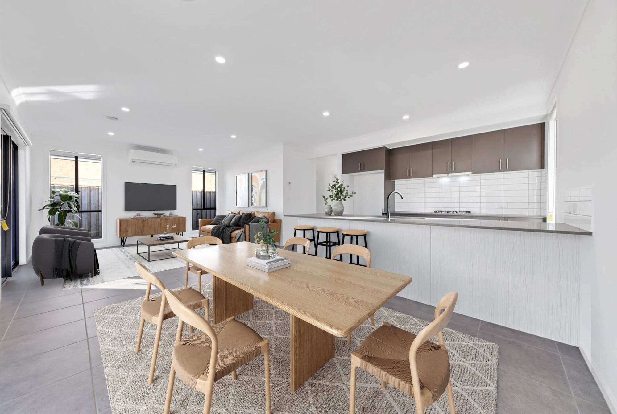 5 Millbrook Drive, Wyndham Vale VIC 3024, Wyndham Vale - Thumbnail 2