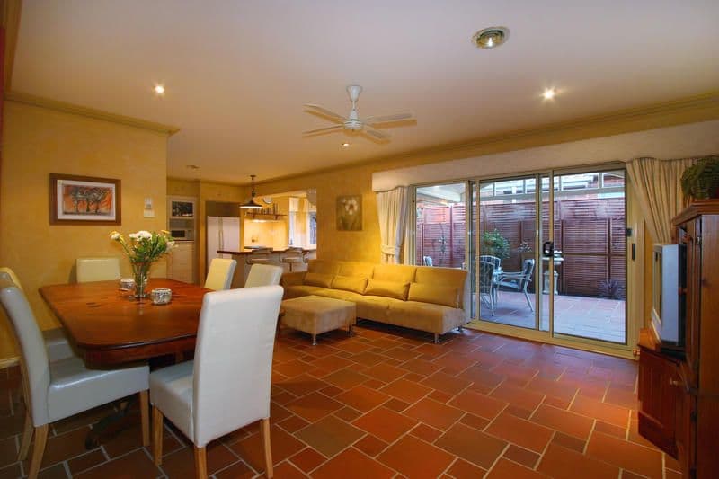 26 Wheatland Crescent, DINGLEY VILLAGE VIC 3172, Dingley Village - Thumbnail 6
