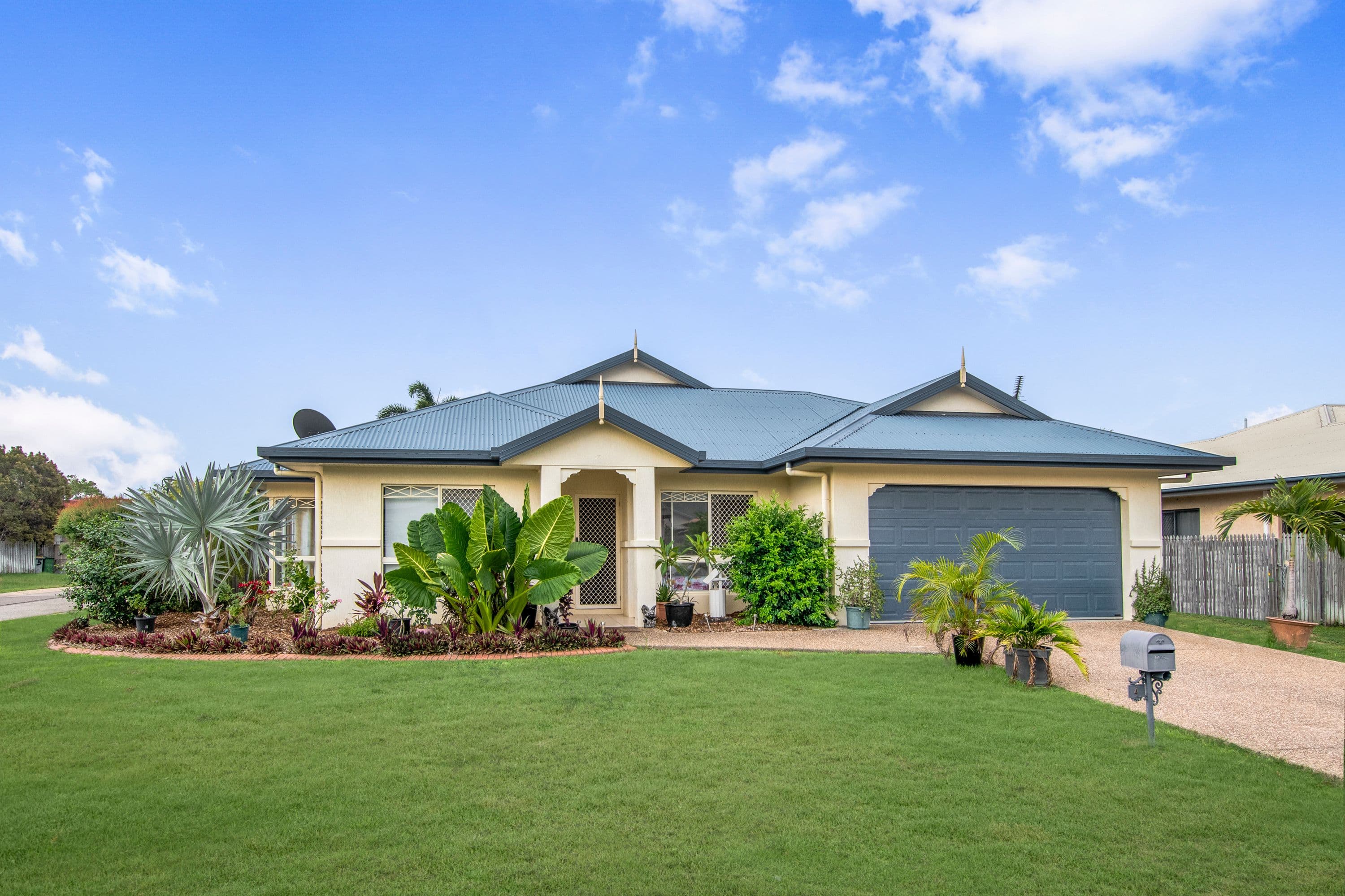 4 Mona Vale Place, Annandale QLD 4814, Annandale - Image 1