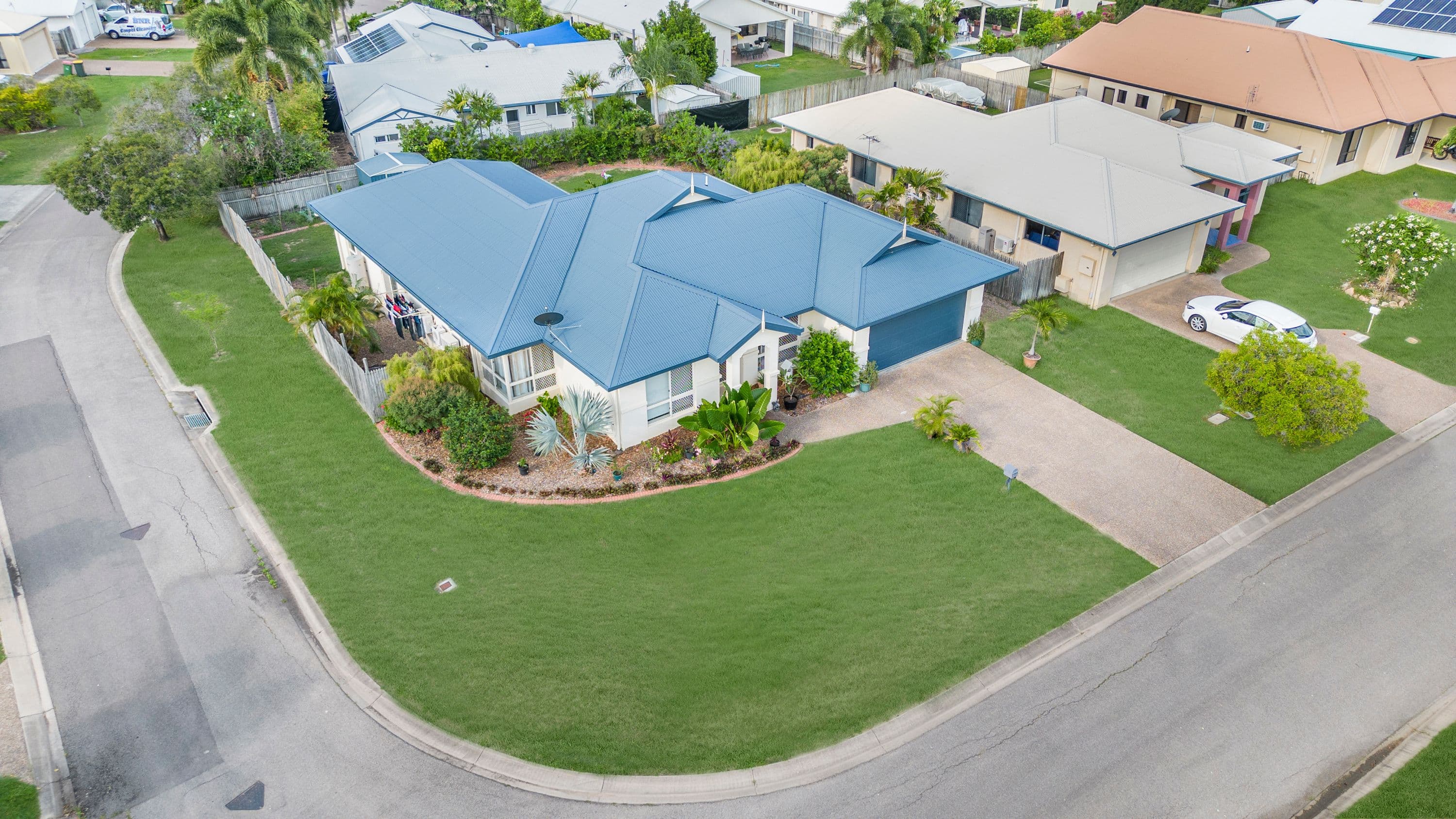 4 Mona Vale Place, Annandale QLD 4814, Annandale - Thumbnail 2