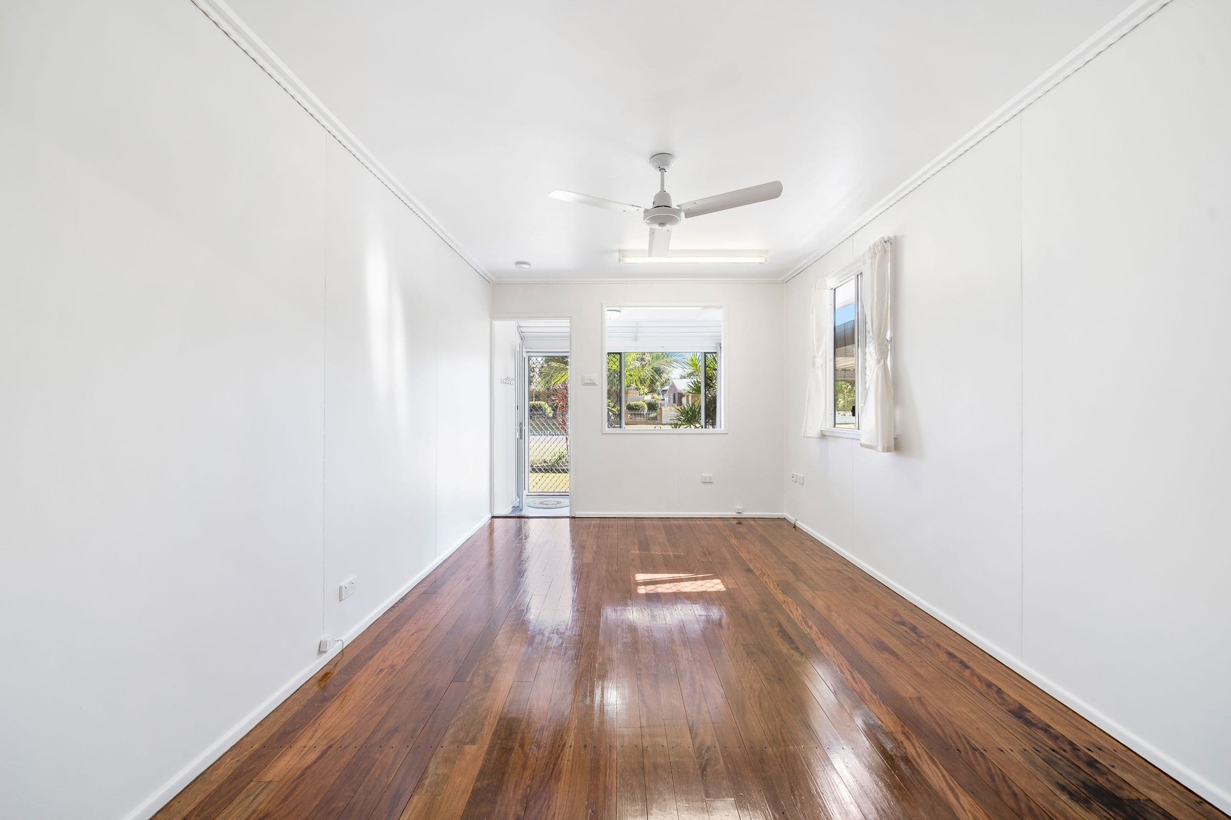 10 Brighton Street, Woody Point QLD 4019, Woody Point - Thumbnail 3