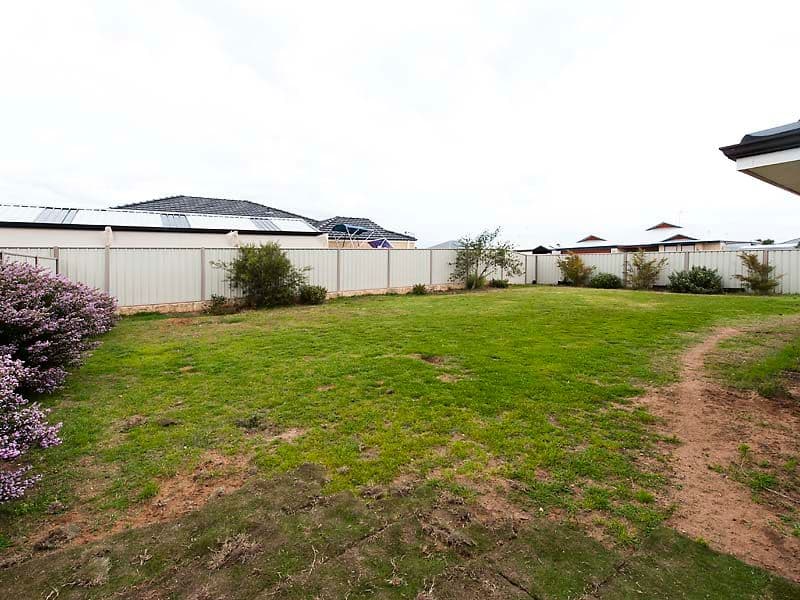 2 Jaubert Avenue, SECRET HARBOUR WA 6173, Secret Harbour - Thumbnail 4