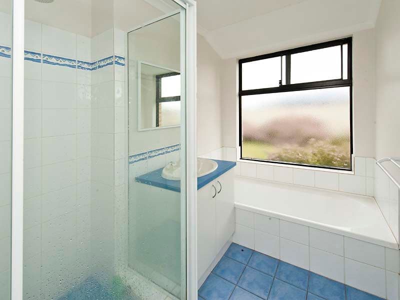 2 Jaubert Avenue, SECRET HARBOUR WA 6173, Secret Harbour - Thumbnail 8