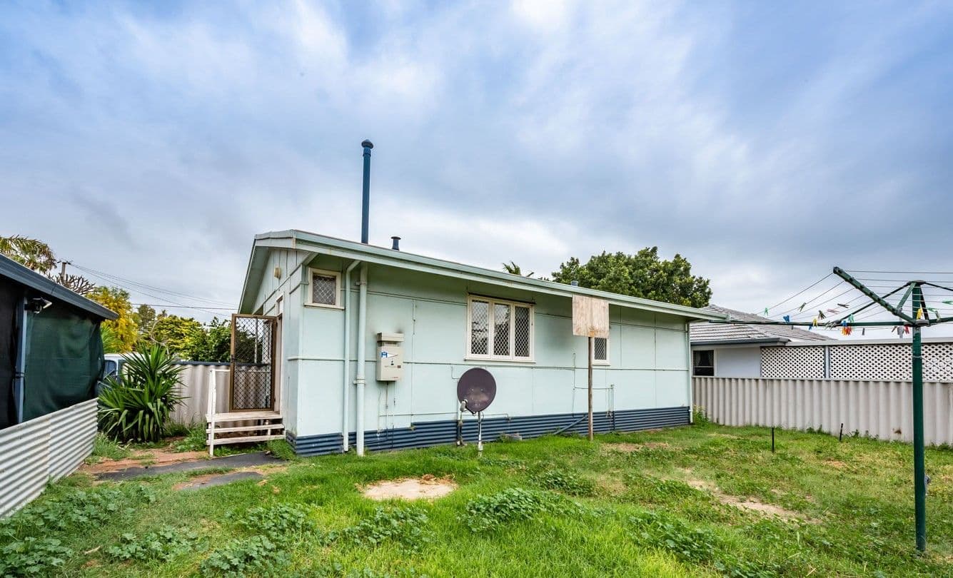51 Abelia Street, Rangeway WA 6530, Rangeway - Thumbnail 3