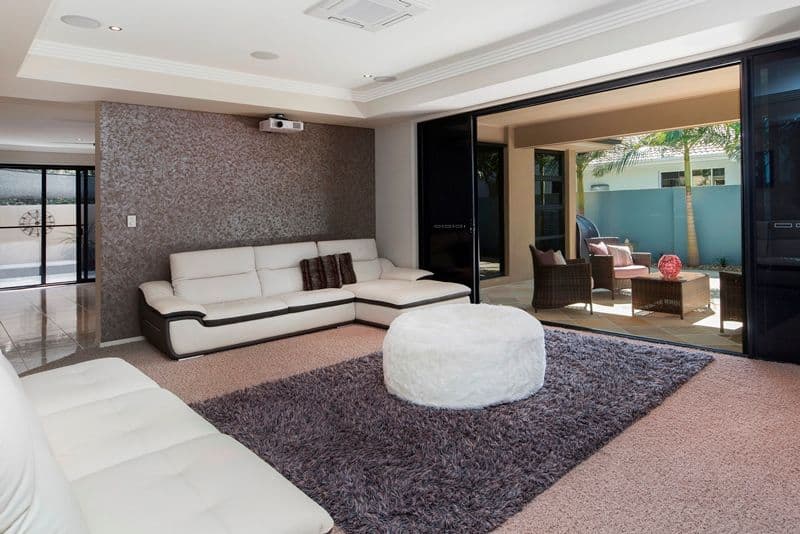 35 Calmwater Crescent, HELENSVALE QLD 4212, Helensvale - Thumbnail 5
