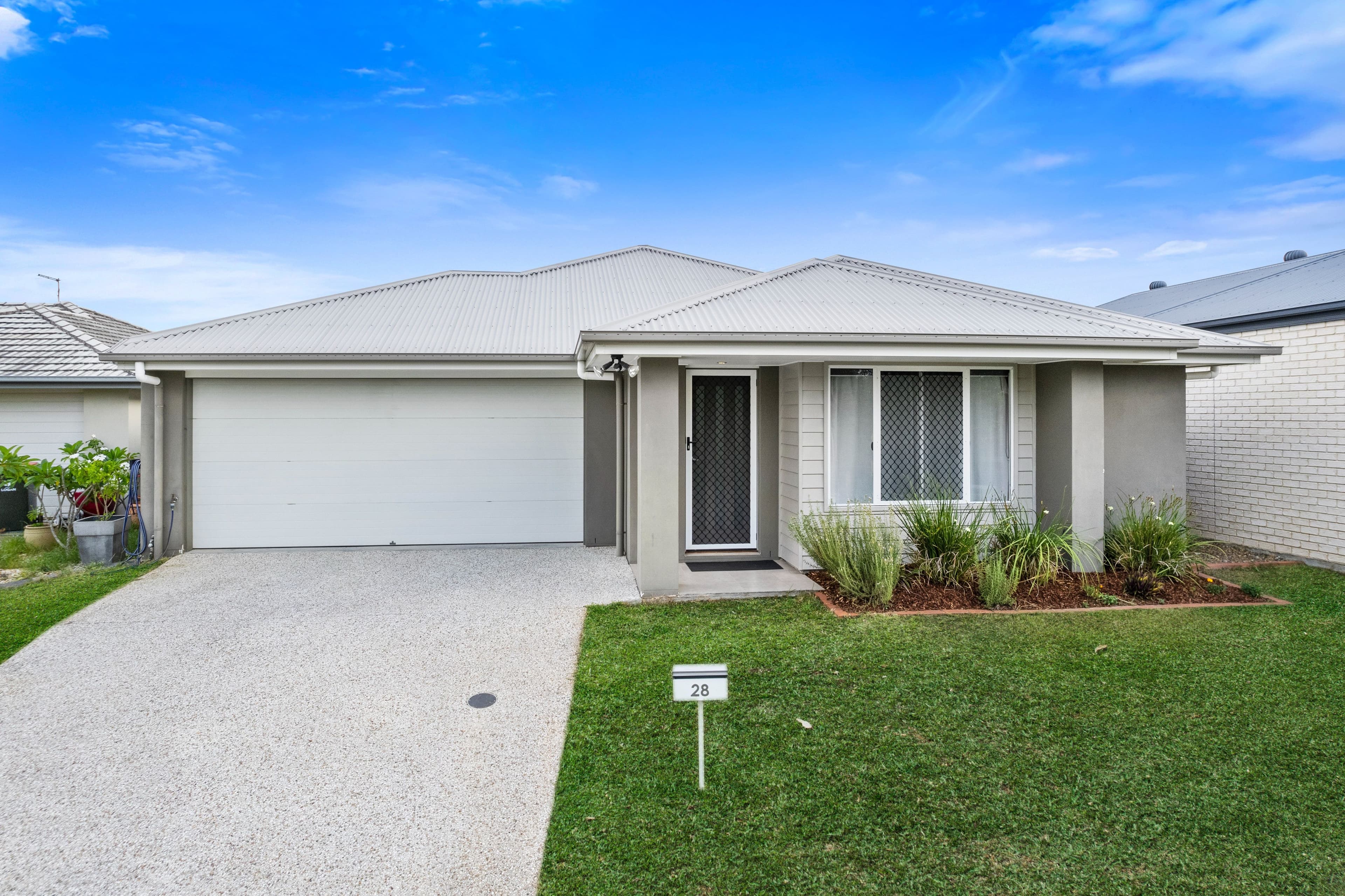 28 Coralina Crescent, Logan Reserve QLD 4133, Logan Reserve - Thumbnail 2