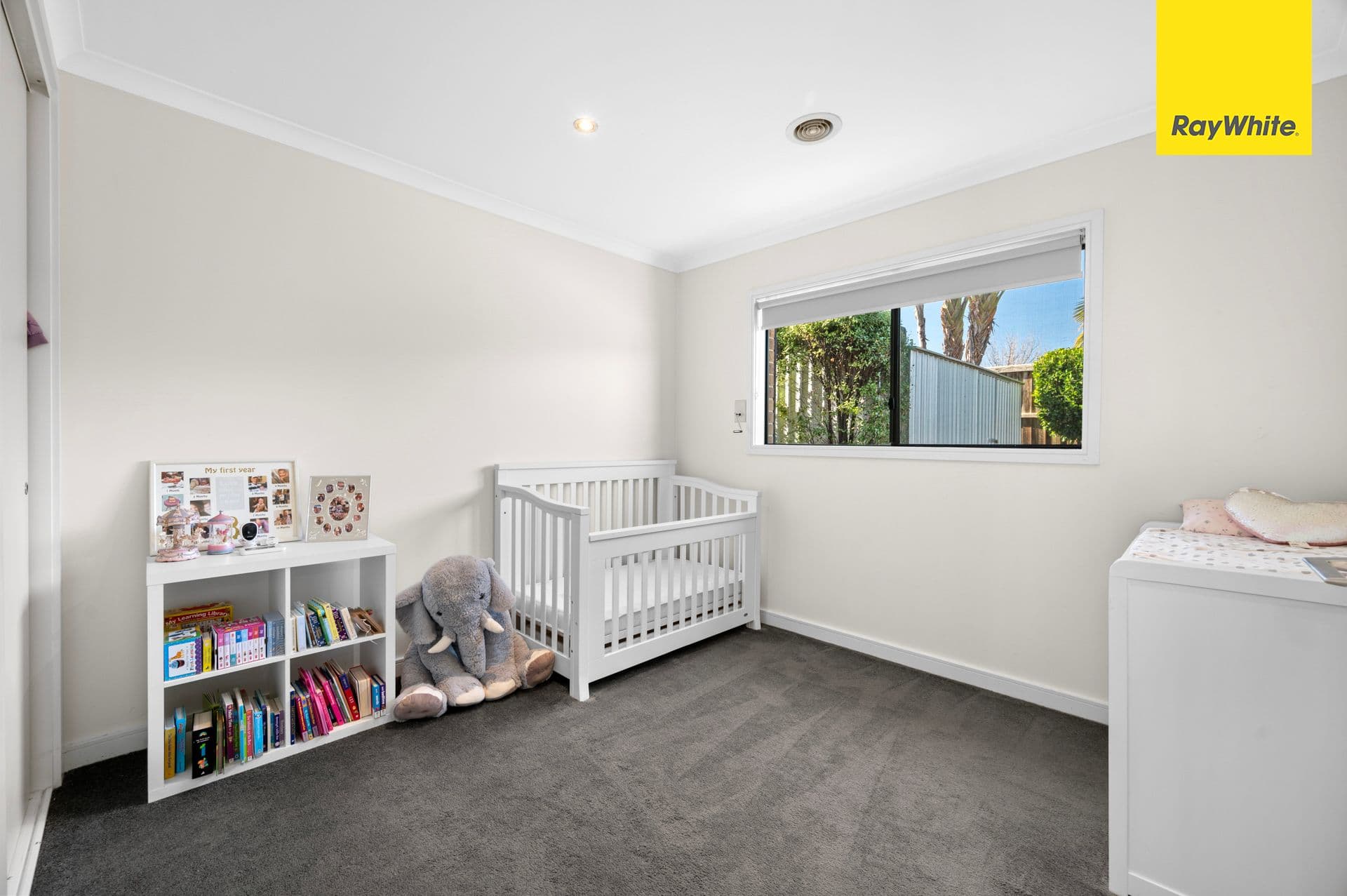 32 Arnolds Creek Boulevard, HARKNESS VIC 3337, Harkness - Thumbnail 3