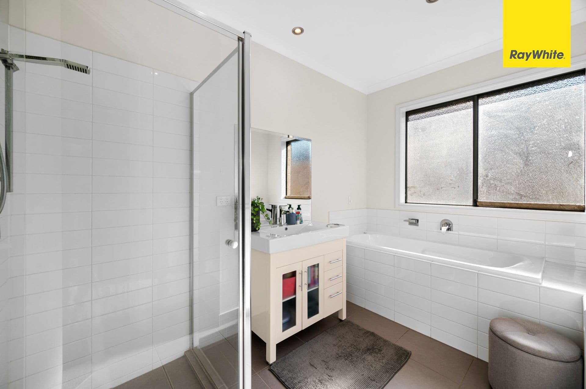 32 Arnolds Creek Boulevard, HARKNESS VIC 3337, Harkness - Thumbnail 6